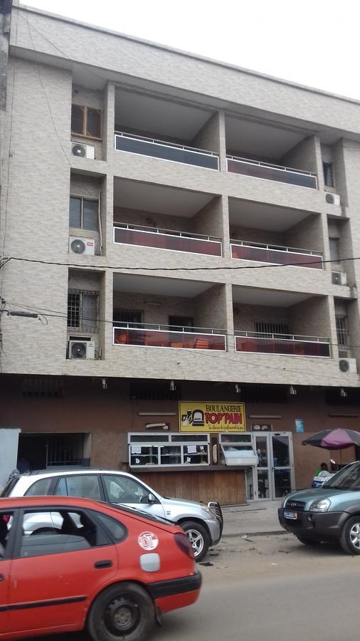 Residence Comara Marcory Bagian luar foto
